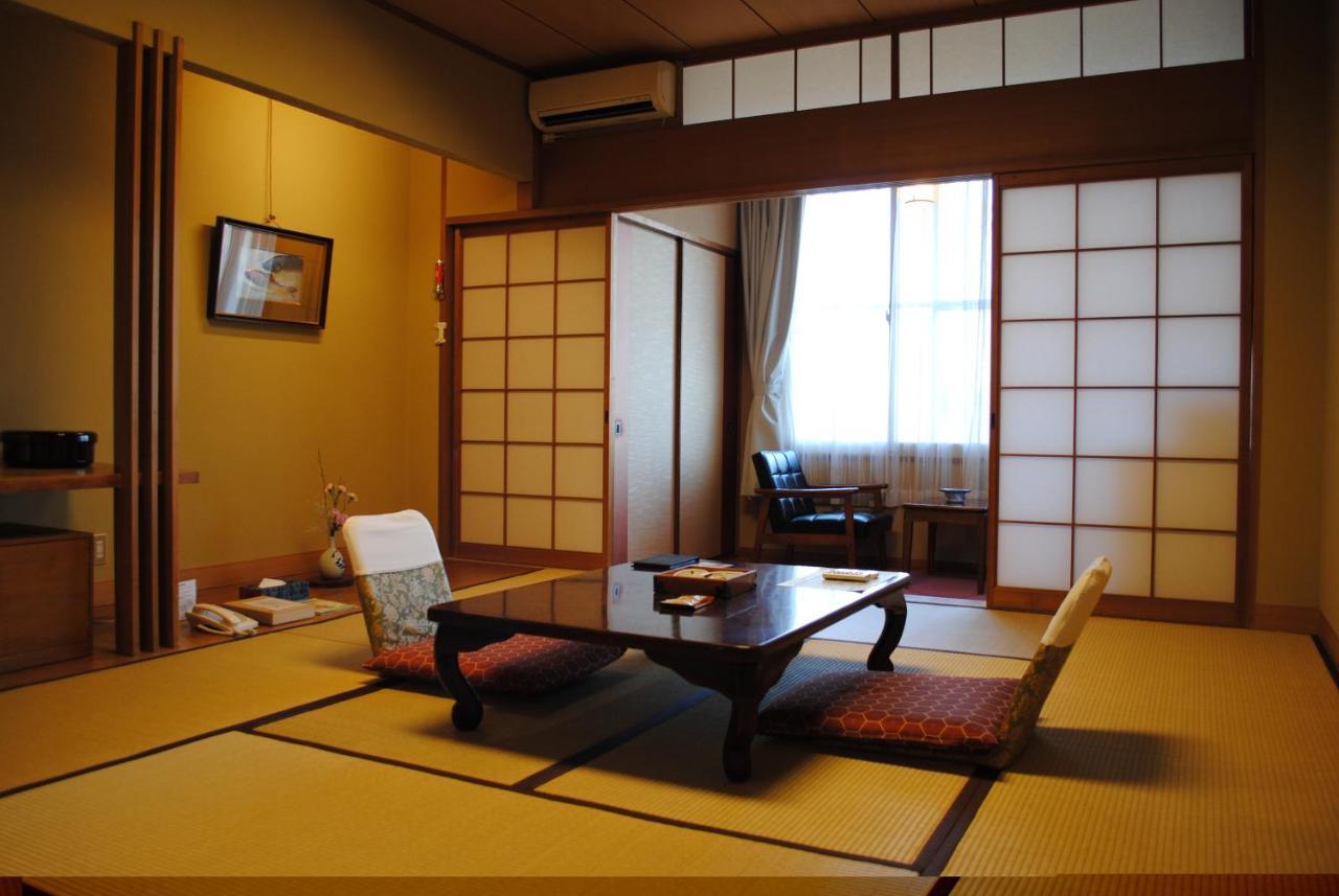 Negiya Ryofukaku Hotel Kobe Buitenkant foto